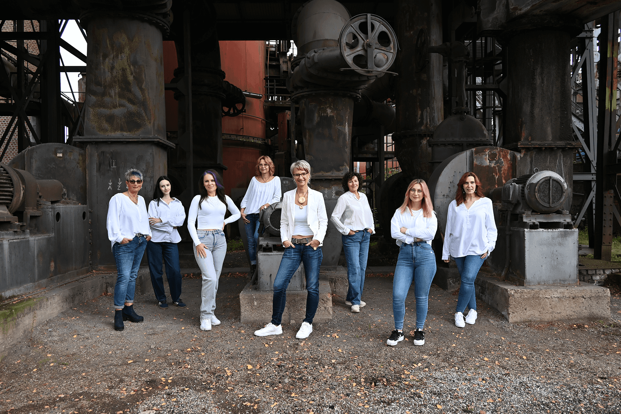 Gruppenfoto des Teams von Haarmoden Tamblé