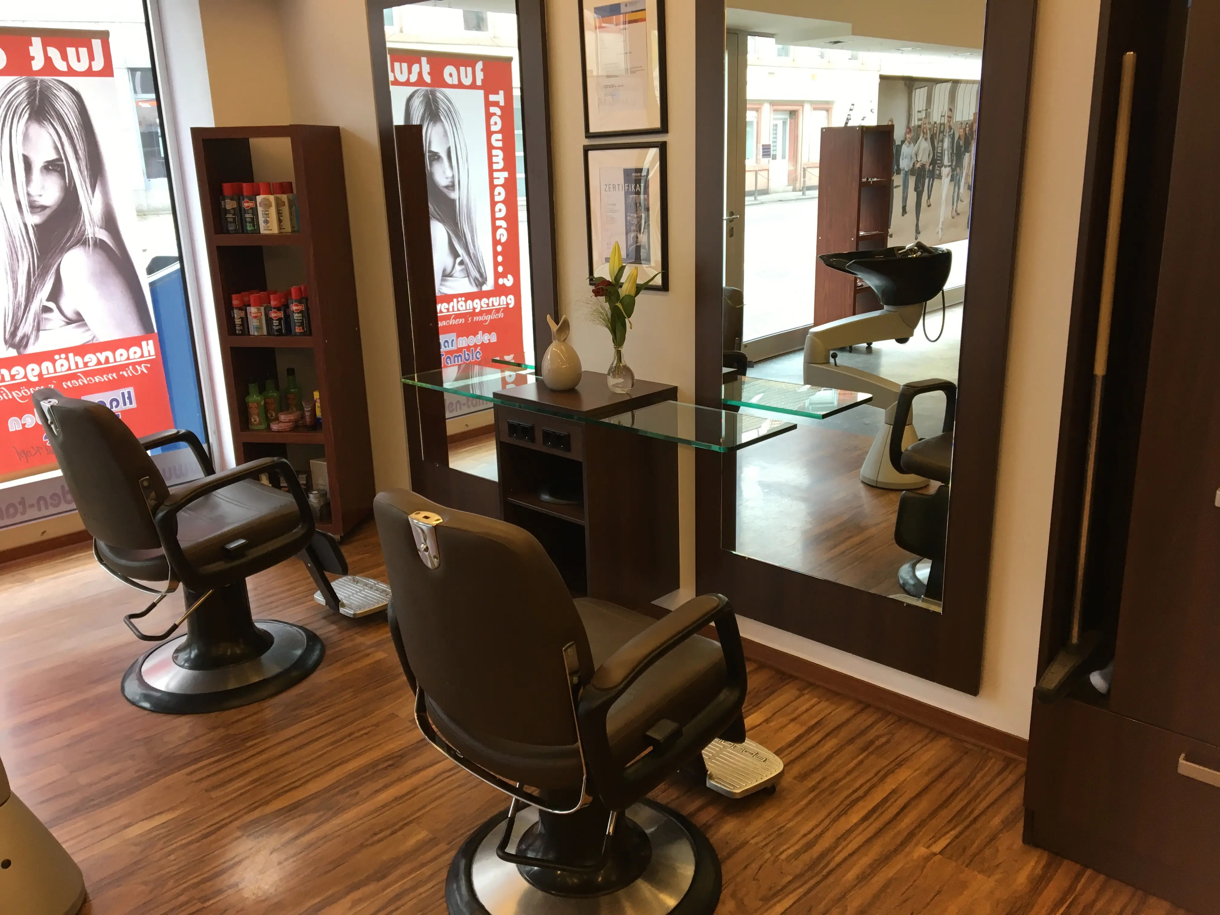 Eindrucksvolle Ansicht unseres Salons 3